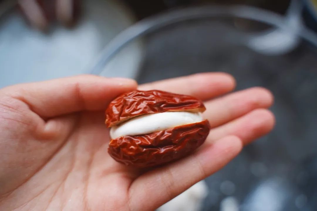 抹茶红豆红枣糯米糕做法,红枣糯米粉自制小甜品