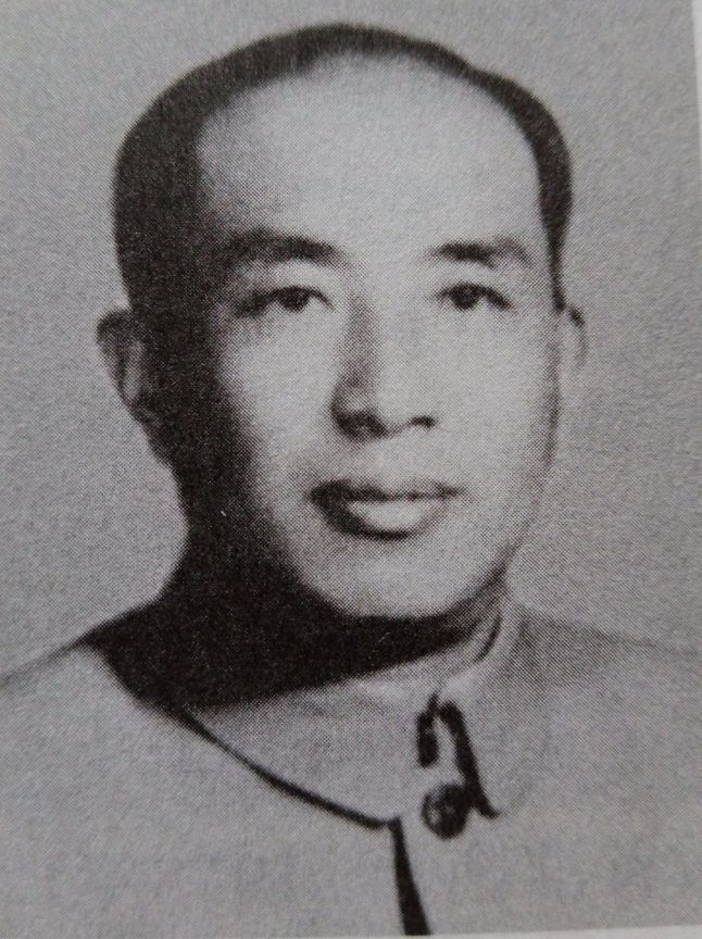 55年授衔时*共中**方面全国政协主席、副主席、常委的职级与工资