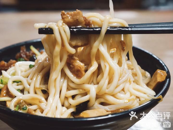 乘风破浪的天津「阿姨美食」，今日开播