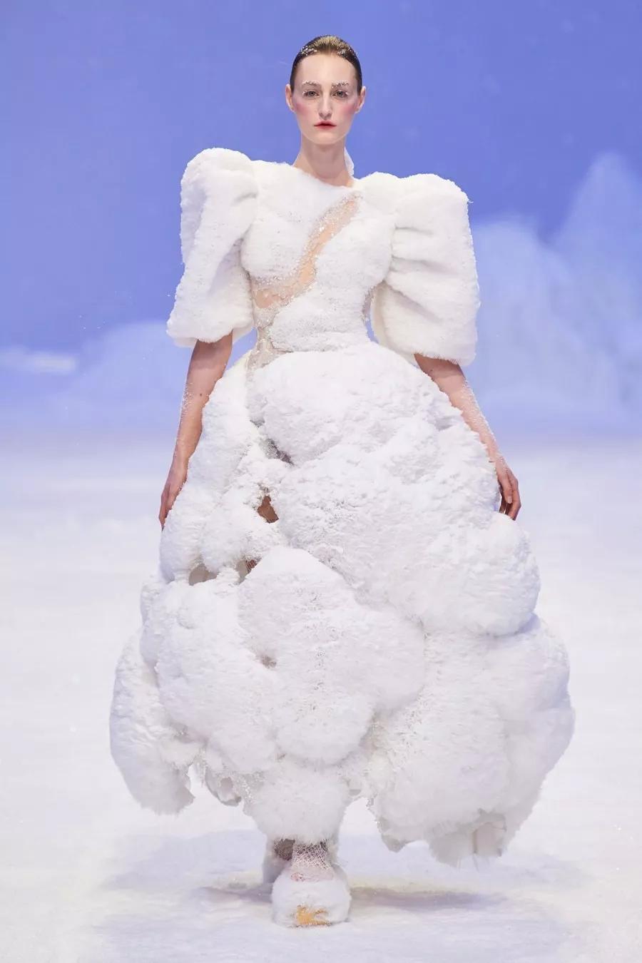 2020巴黎秋冬高定时装周完整版 (2019年春夏巴黎高定时装周)