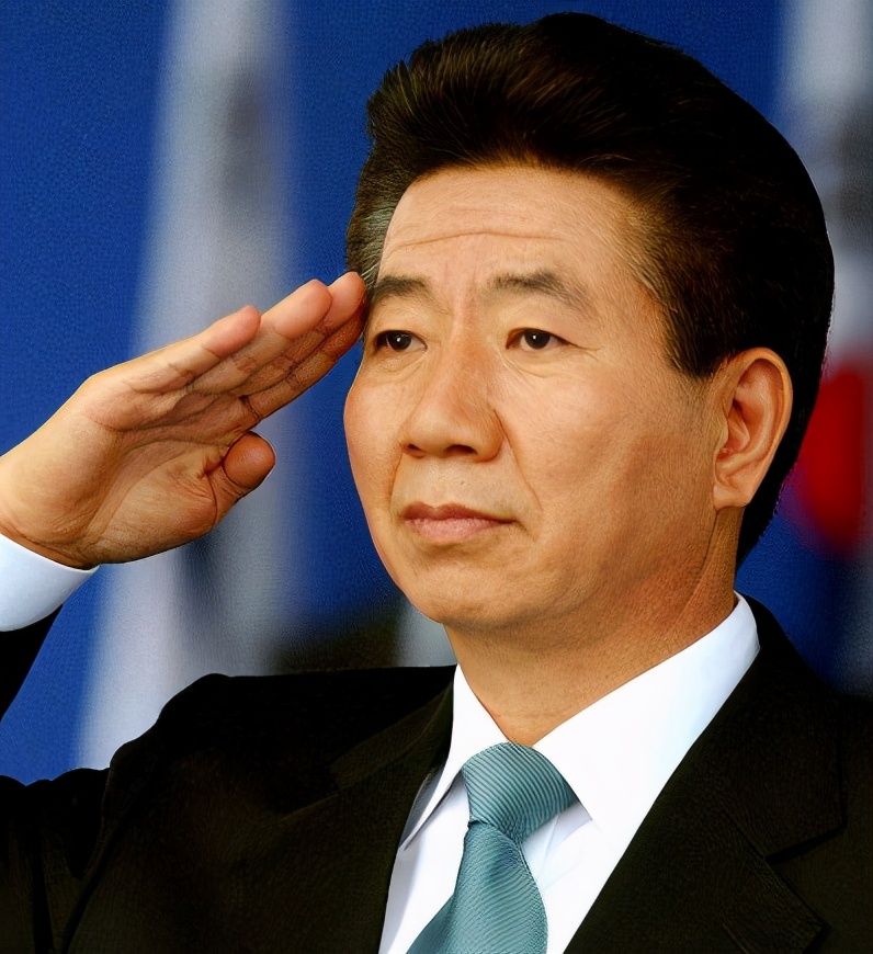 韩国青瓦台的历任总统,韩国哪些总统死在青瓦台