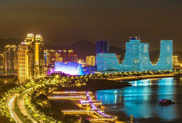 厦门世贸大厦双子塔视觉震撼,厦门十大大厦