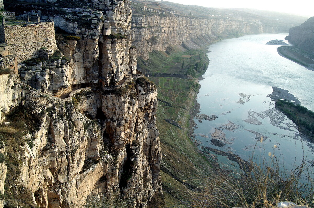 十大地理位置最差的国家,世界十大地理位置最好的城市