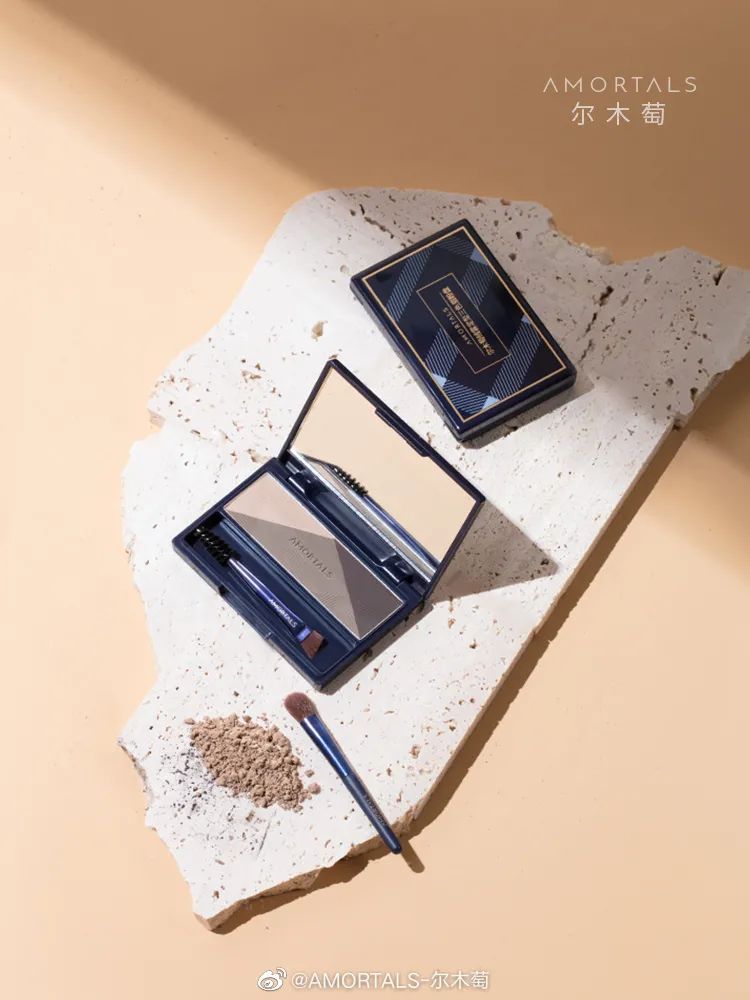 burberry绒雾哑光39,burberry小金砖口红47