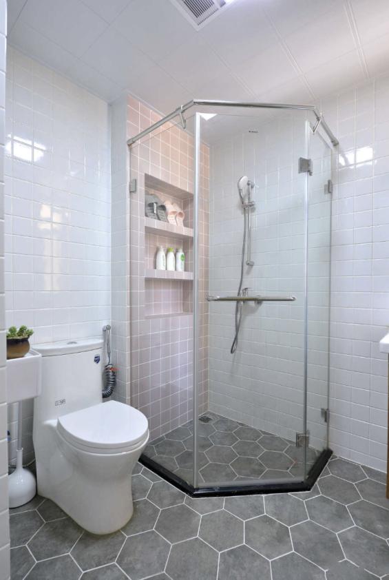 92平方米两室一厅一楼带院子,92平米两室一厅阳台