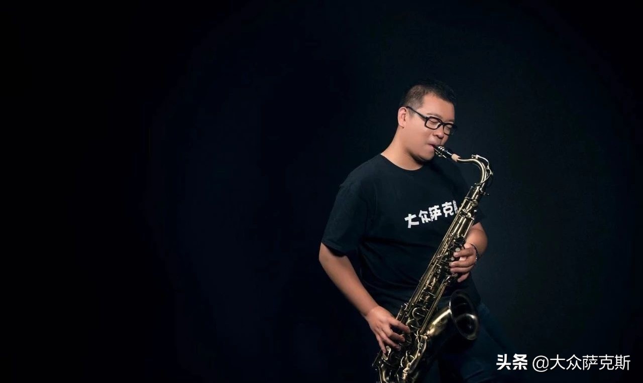 萨克斯上颤音下颤音练习方法,一直学不会音调怎么办