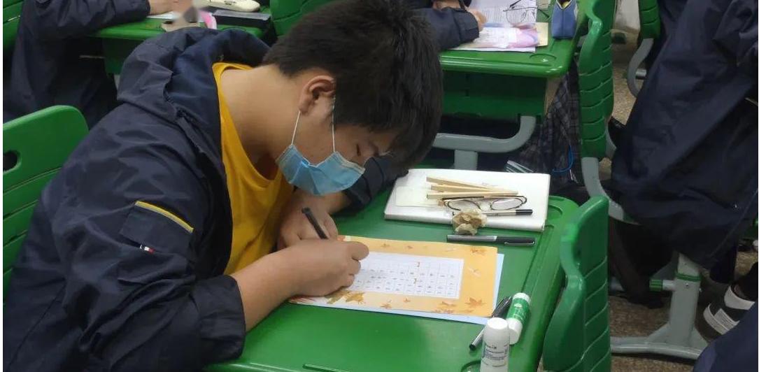 孩子追星追到痴迷怎么办,孩子追星已经影响到学业怎么办