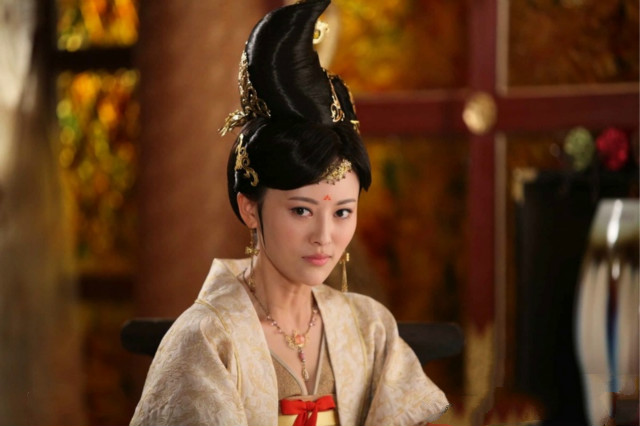 安乐公主为什么不能评为四大美人,唐朝安乐公主最后死得惨不惨