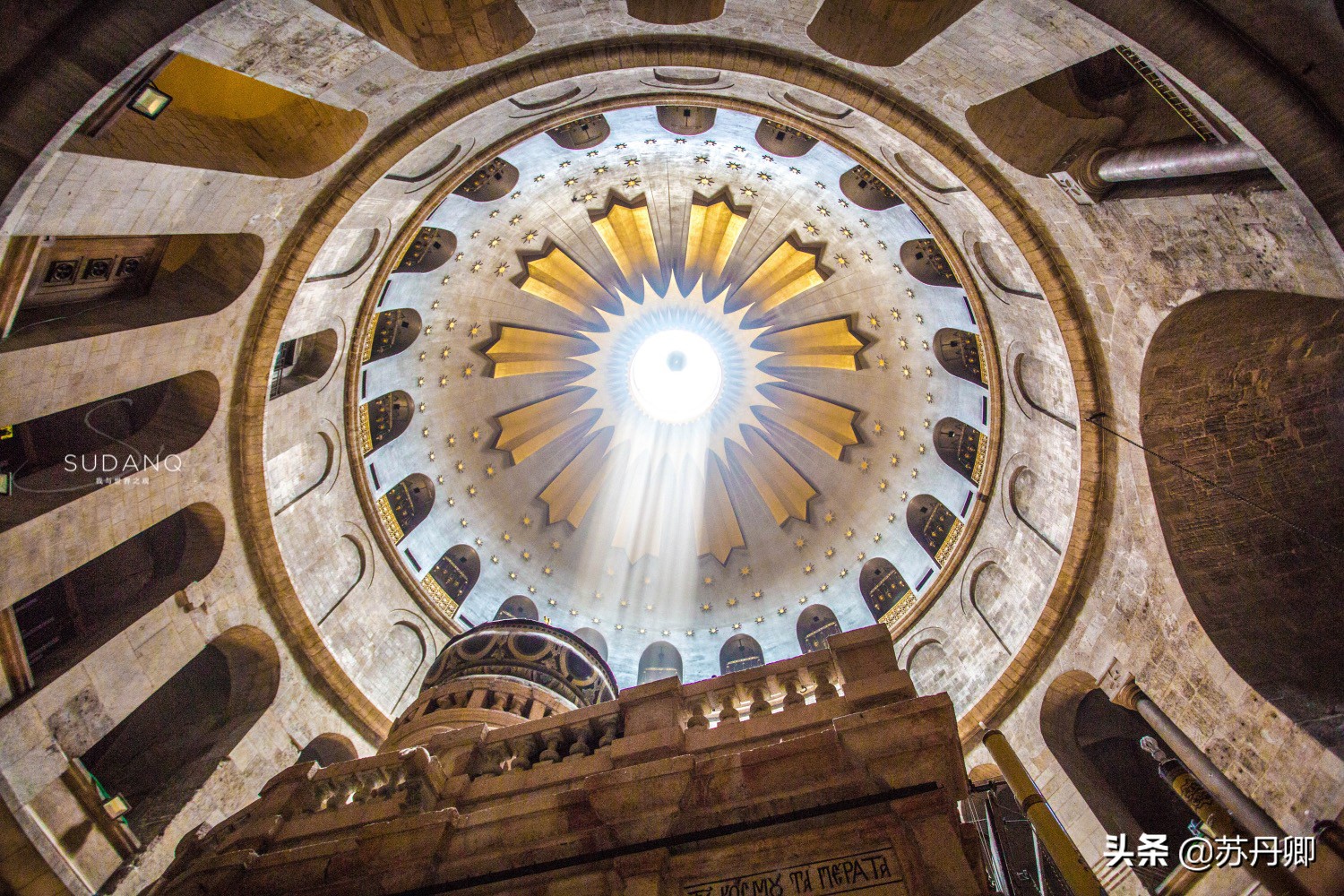 它是耶路撒冷最重要的圣地之一，相传耶稣复活的地方，因疫情关闭