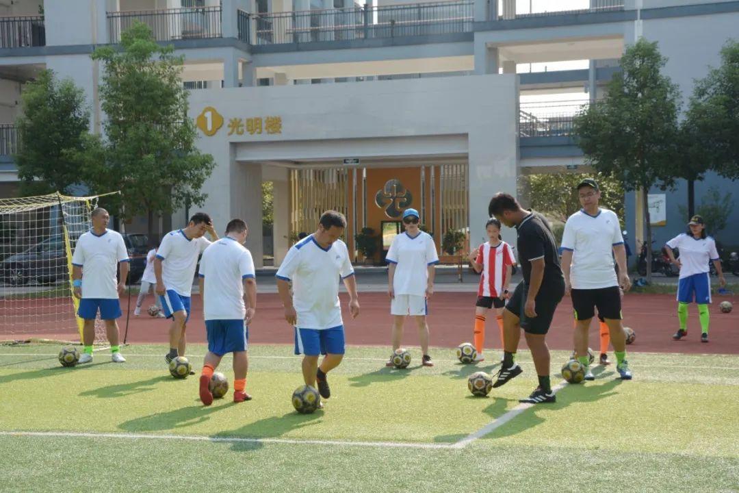 专业足球培训教学,足球师资专项培训机构