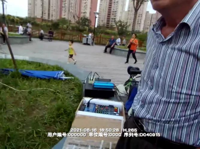 噪音扰民怎么解决警察来了不开门,噪音扰民最简单的解决办法