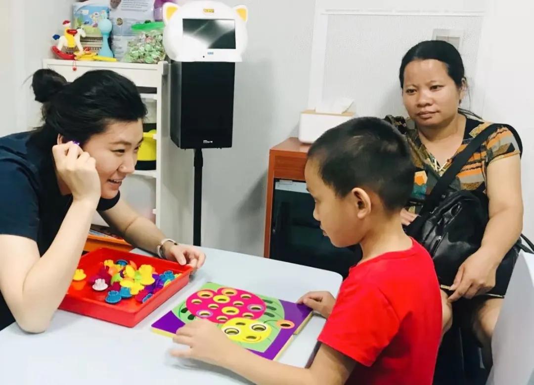 #全球1/5的人听力受损#上热搜，这些知识你该知道了