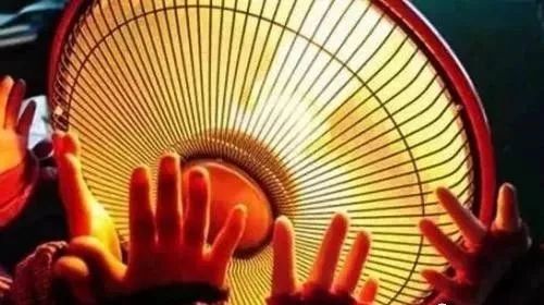 这样东西家家都有，对宝宝来说却是伤眼利器，别再用了