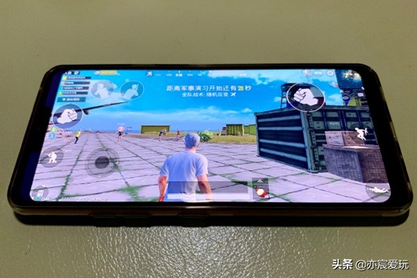 吃鸡好的都用物理外挂吗,盘点吃鸡大神的那些物理外挂