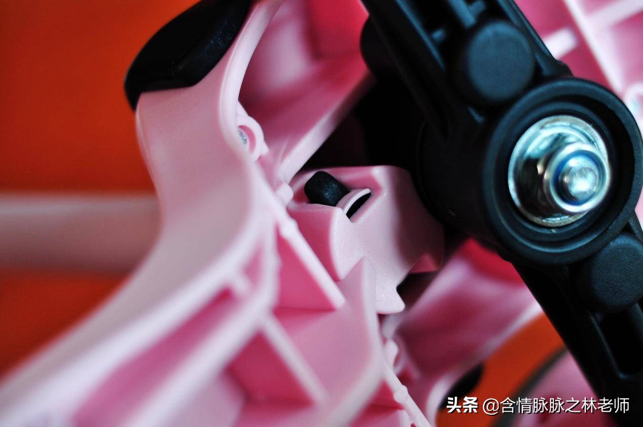 给宝贝买个滑板车,给小朋友买滑板车