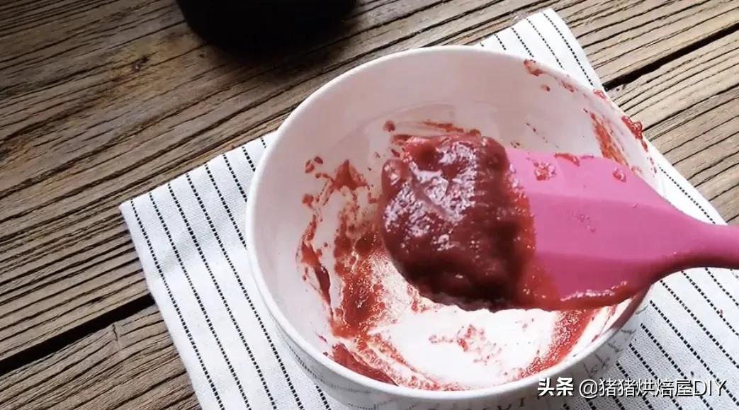 给妈妈送什么礼物最好康乃馨,康乃馨母亲节礼物多少朵