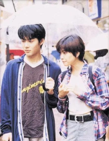 他是世纪美少年，她帅到掰弯无数小姐姐，相恋10年不婚的神仙眷侣