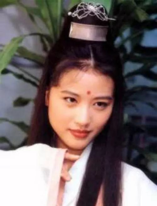 江山笑烟雨遥是一首什么歌,江山笑烟雨遥歌名