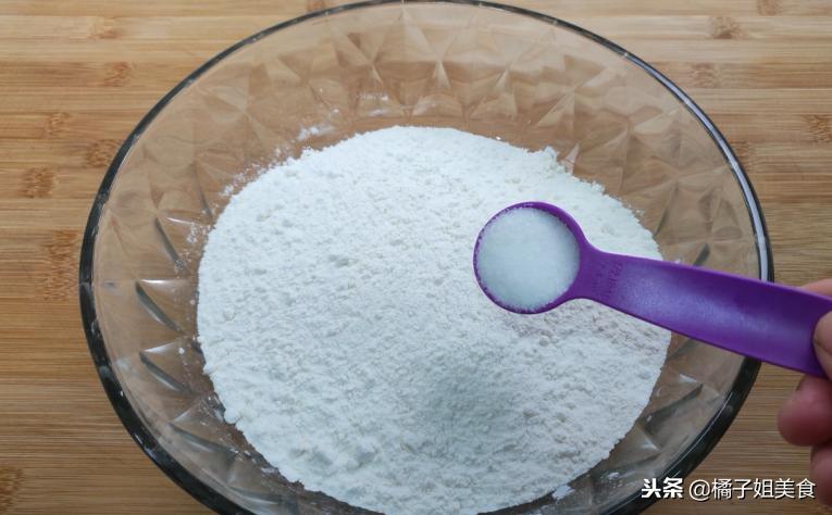 想吃面条可以用什么方法,想吃面条不用手擀教你懒人做法