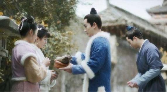 编剧是怎么想的，这样了还没在一起？这10对cp让我提起就想寄刀片