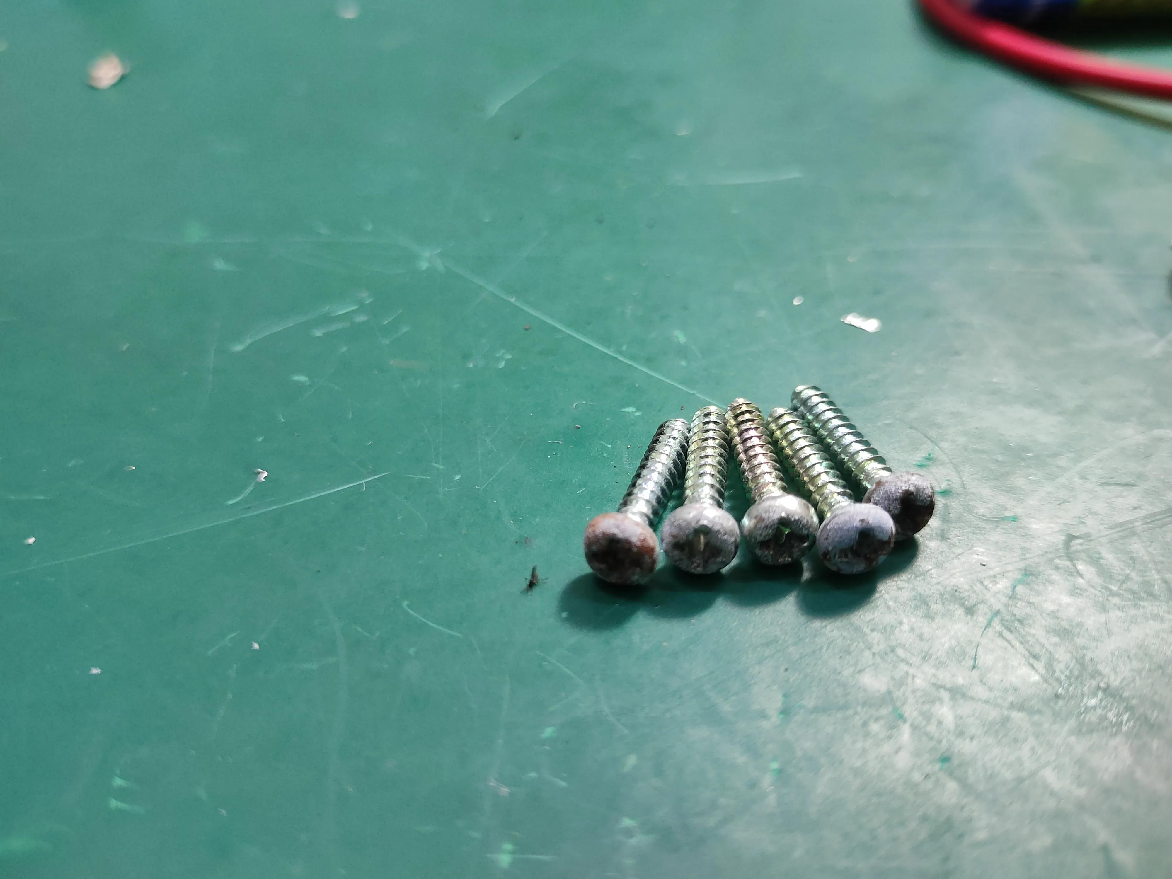 小米滑板车电池多少钱,小米滑板车pro电池拆解