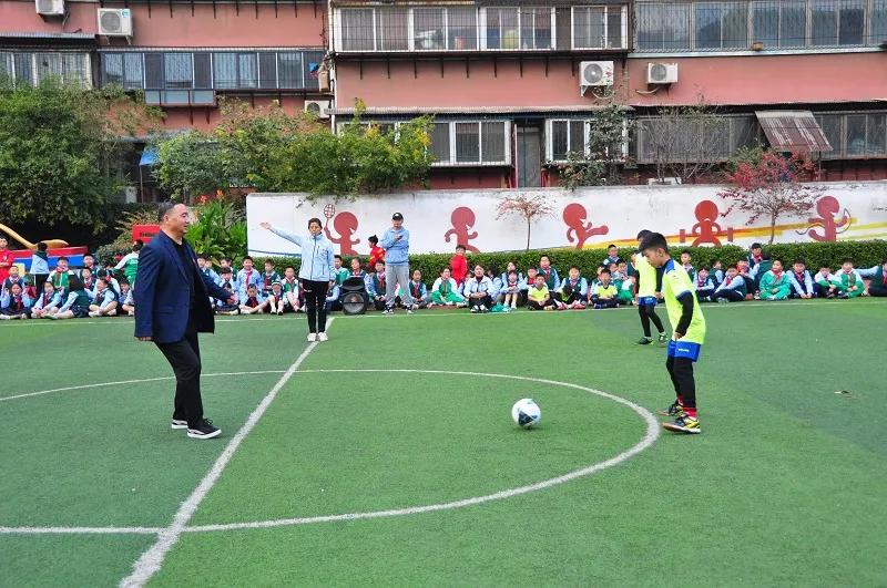 小学足球文化节开幕式,开封县街小学足球赛2024年