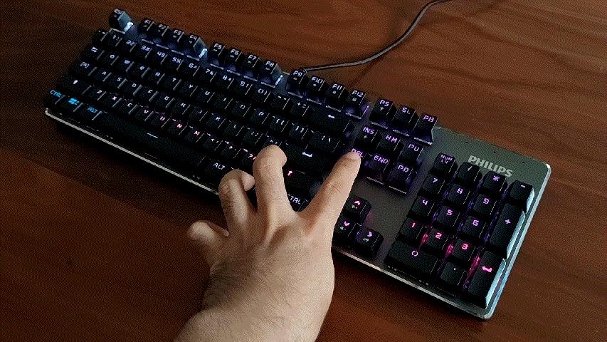 99元捡漏,有什么100多的rgb青轴机械键盘