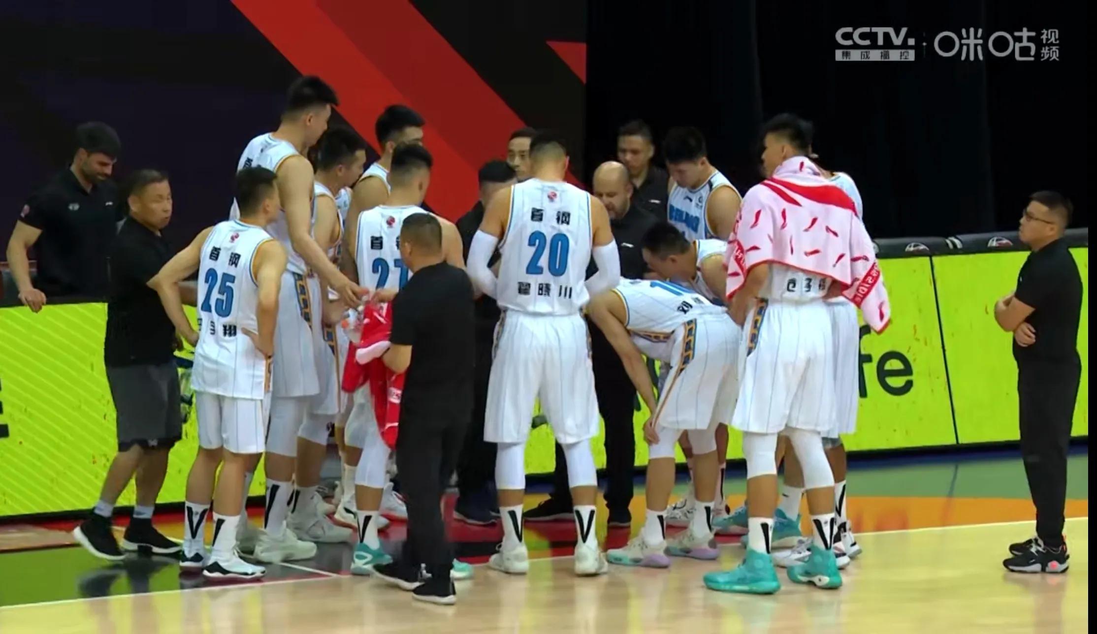 北京首钢59vs61浙江广厦,王骁辉改穿老33号球衣