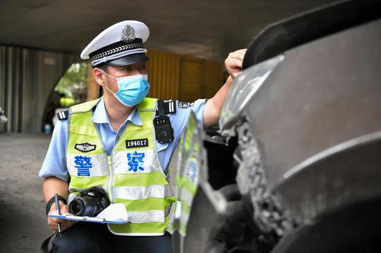 当一名交警累不累,当一名警察的过程