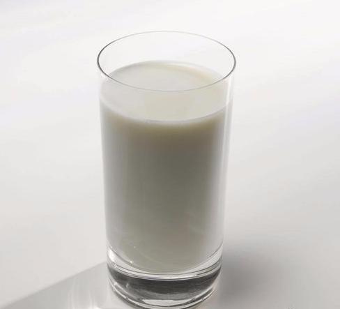 老人补钙吃什么好最快最有效,60岁的老人吃什么食疗补钙