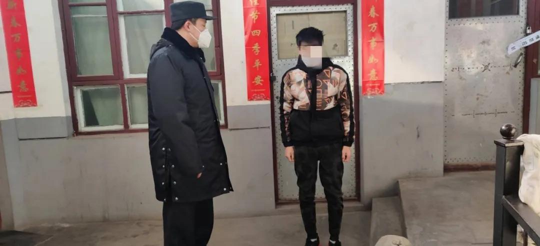 一次疫情排查，让失散15年的亲人相认