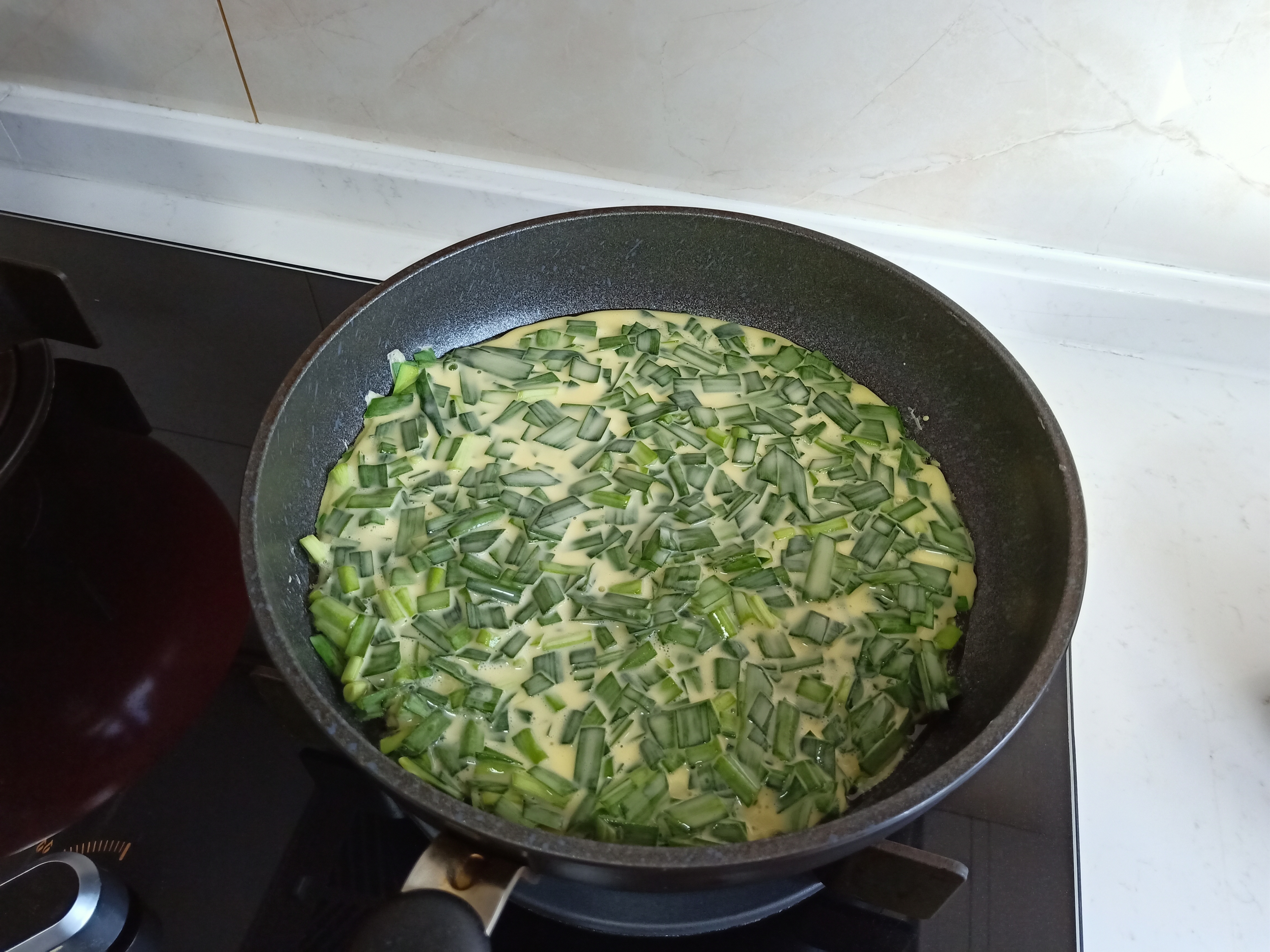 这菜春天吃最香,吃得饱还能悄悄瘦,比芹菜还管用,老公最需要