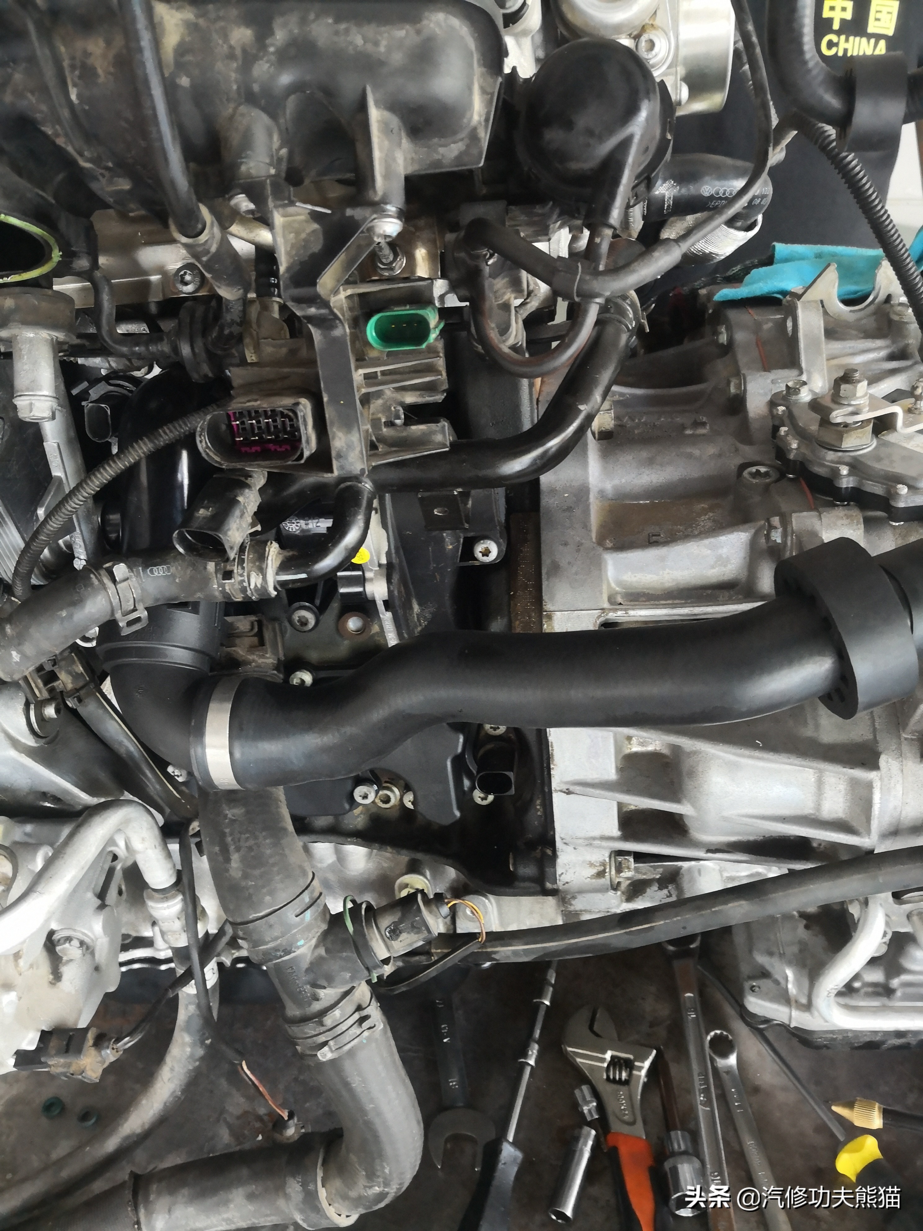 烧机油是问题车吗,烧机油是大众的通病吗