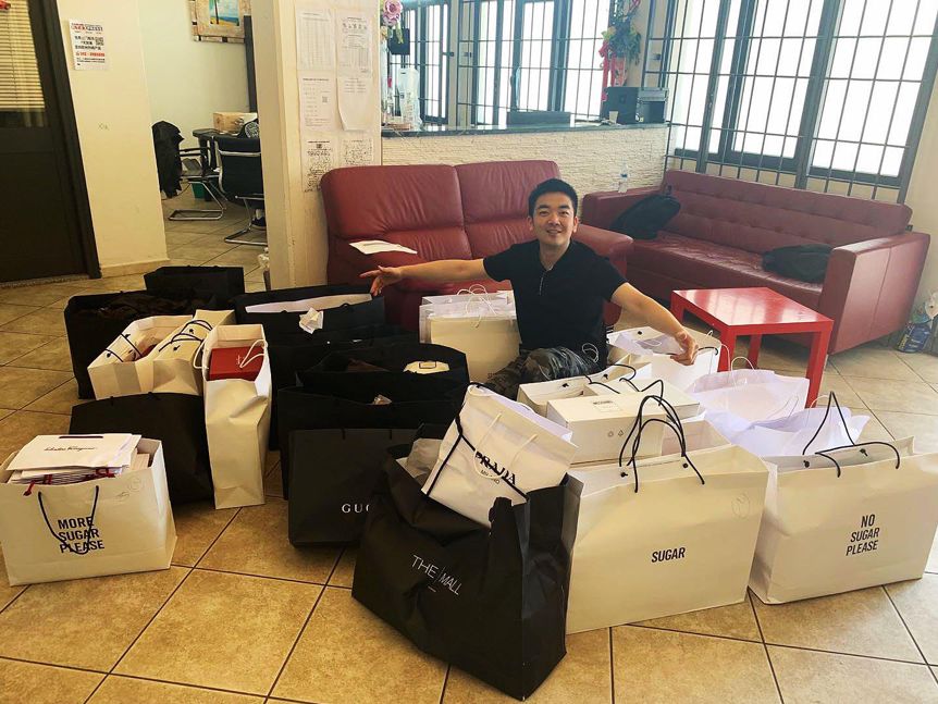 留学生美国做生意,留学生直播卖货