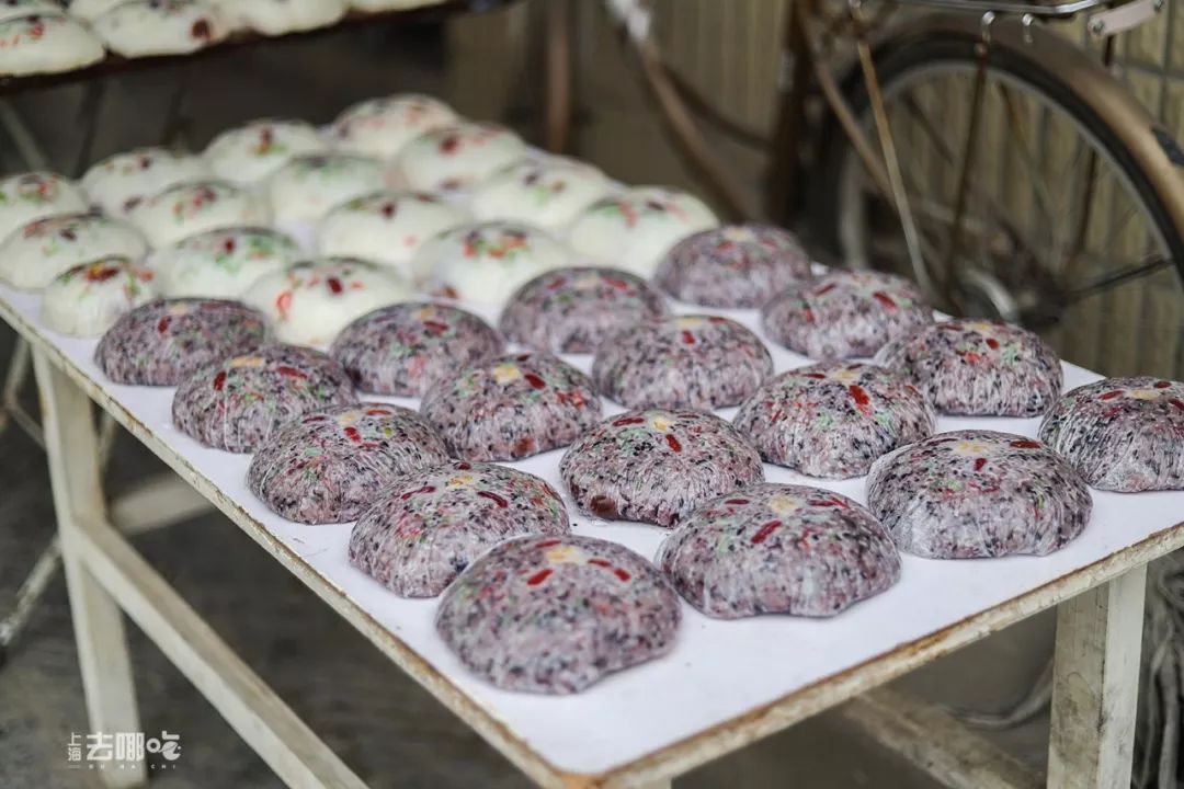 不是我说，上海人也太太太太太爱吃八宝饭了吧