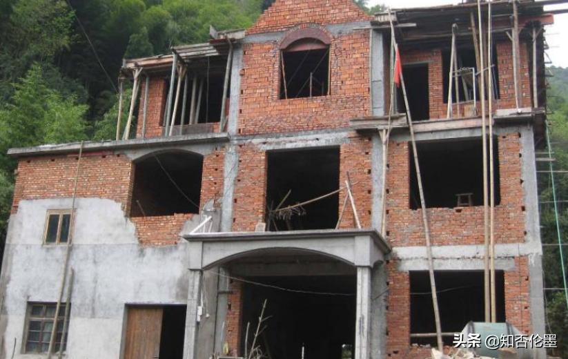 盖房地梁和地圈梁都必须做吗,农村建房地圈梁的如何做最稳固