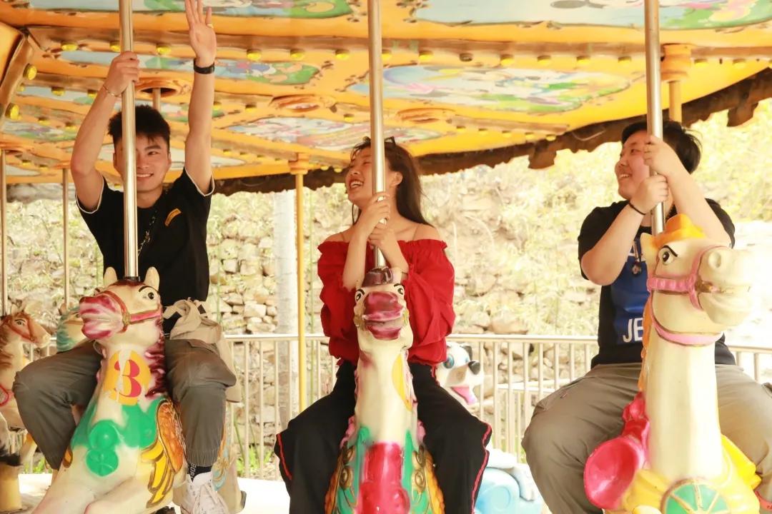 小长假都去哪里旅游好玩,济南金象山乐园