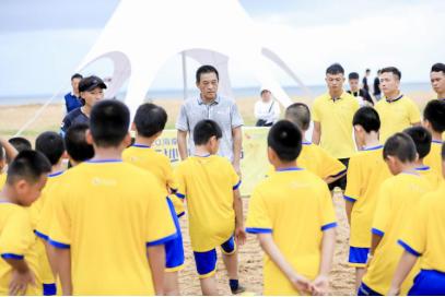 2020海南沙滩足球明星公开课开课啦！前国脚王涛亲自授课