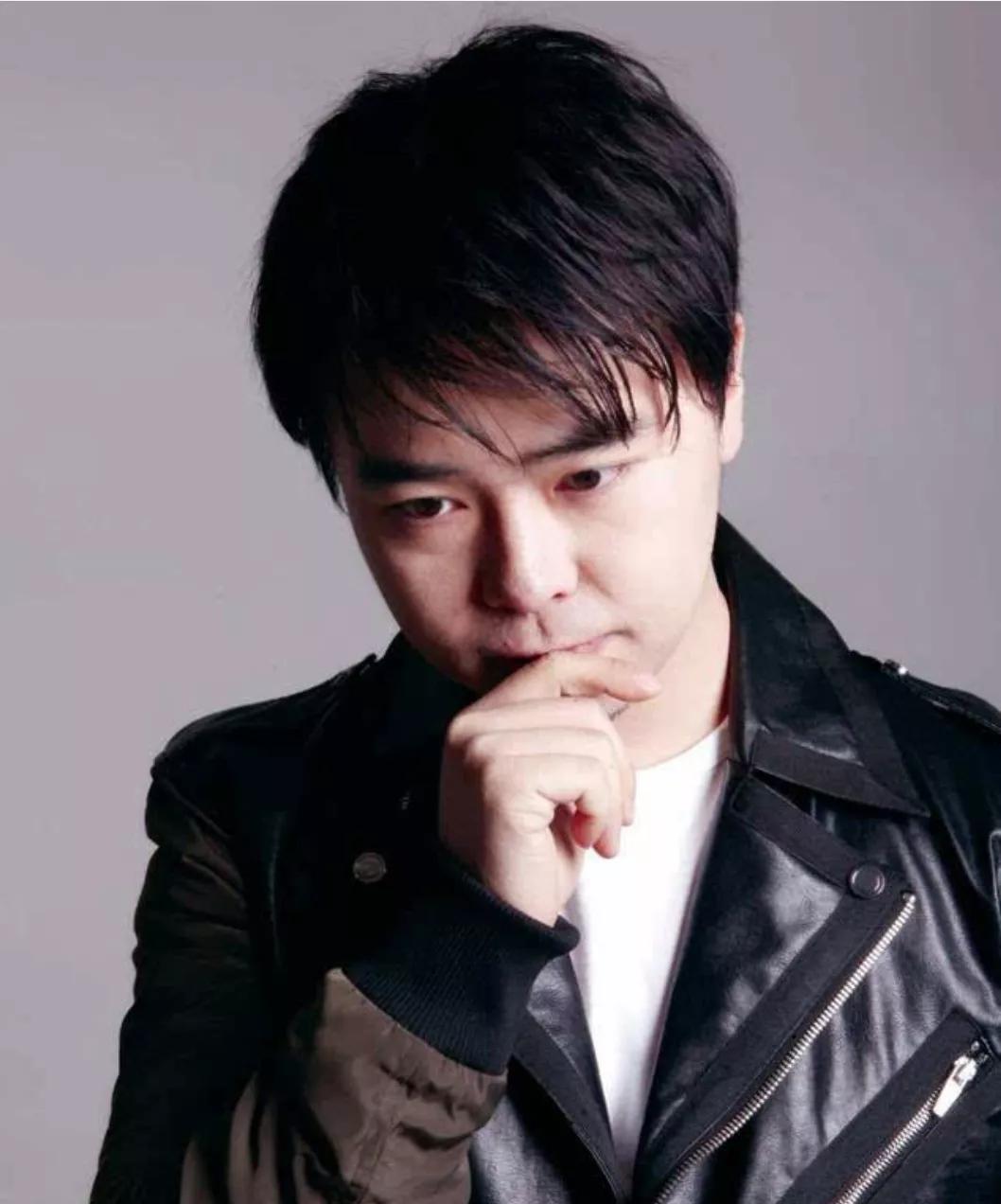 李尚龙演讲知识改变命运,李尚龙心灵鸡汤