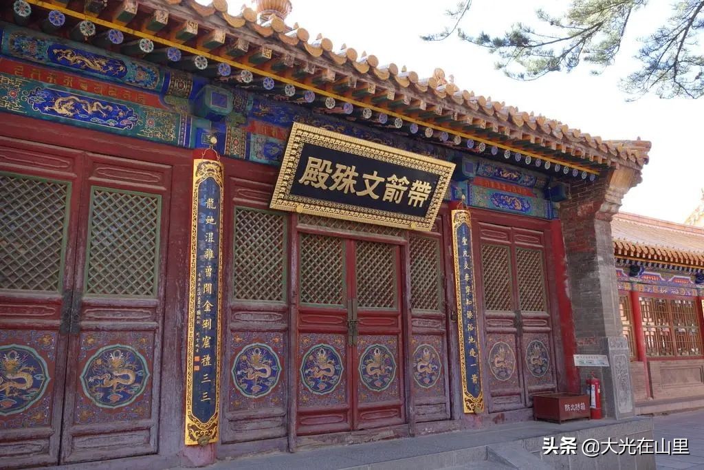 五台山必去的5个寺庙,五台山最值得去的3个寺庙