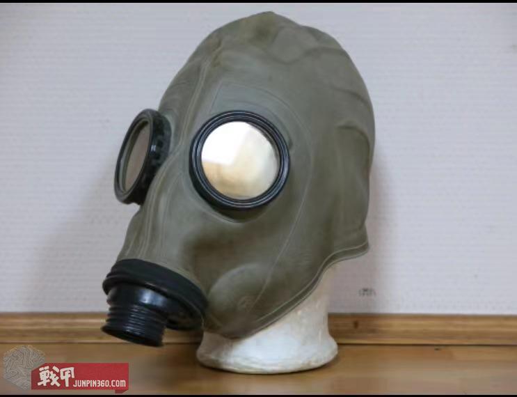 匈牙利陆军装备一览,西德人民军单兵装备