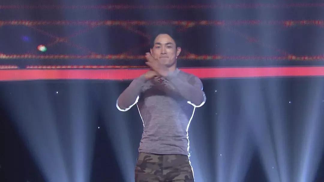 一边bbox一边弹吉他,b-box古筝