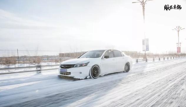 八代本田雅阁进化史,八代2.0雅阁改装鲨鱼鳍