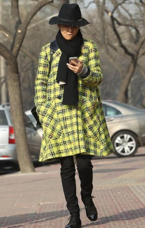 牛莉穿粉红色大衣,牛莉惊艳的古装造型