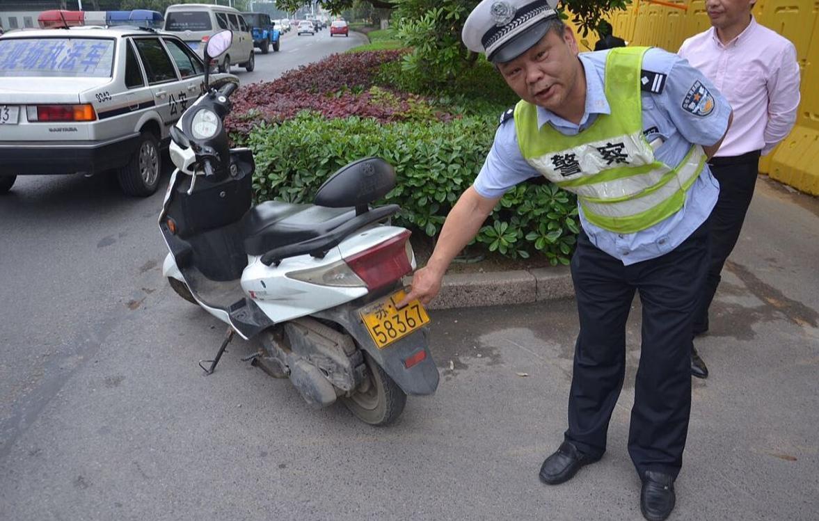 汽车被套牌怎么处理2020,汽车被挡了怎么解决