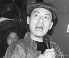 《侯海洋基层风云》中的赵海为什么很色？