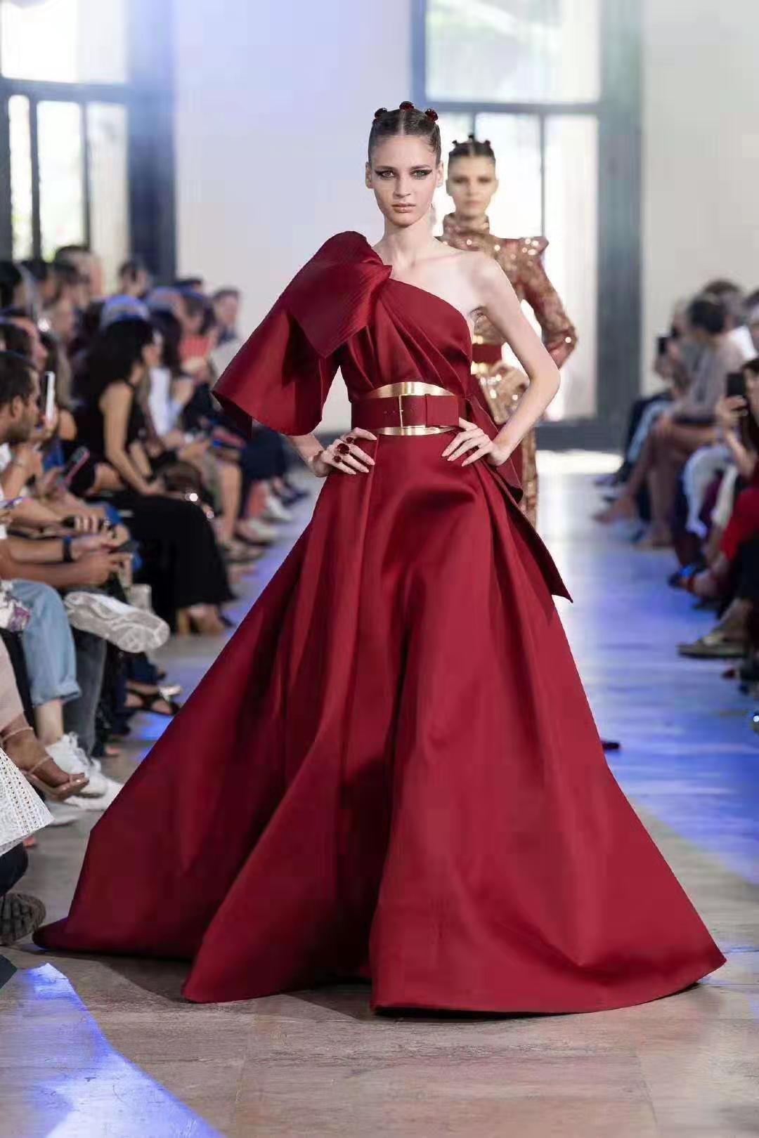 什么是服装设计工艺基础,什么是服装设计与品牌策划