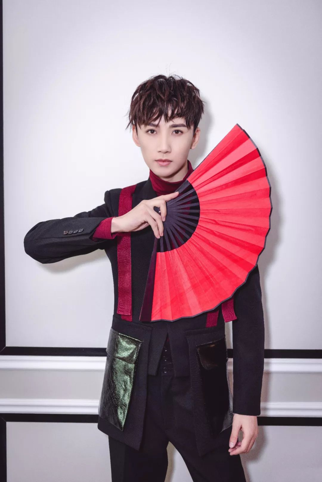 国际超模刘雯何穗,何穗刘雯谁的出场费高