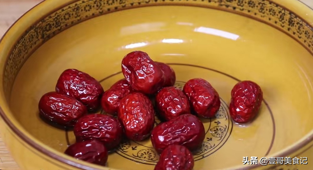 鸡蛋枸杞的做法及功效,枸杞加鸡蛋怎么吃效果最好啊