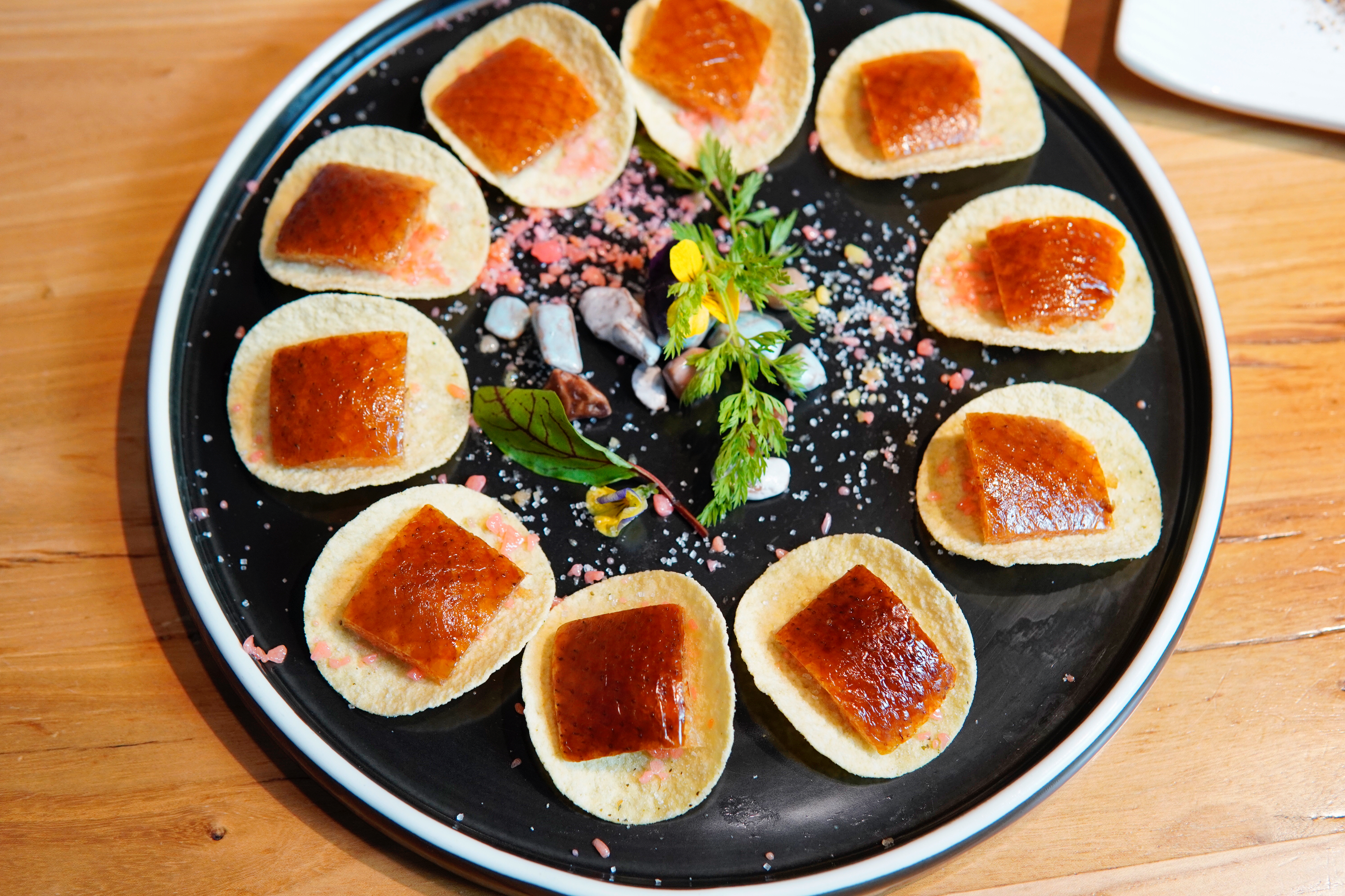 来北京必须要吃的烤鸭店叫什么,北京吃烤鸭哪里最合适